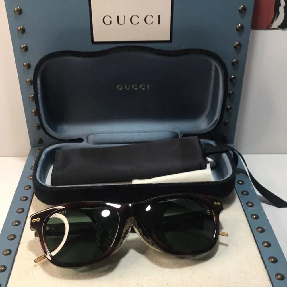 New Authentic Gucci  GG0671s 002 Tortoiseshell Sunglasses with Green Lenses